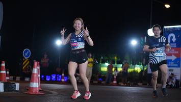 BIB: 5610, 45195
                            <button type="button" onclick="openModal(23155286)" class="btn btn-primary btn-sm float-right btn-popup" data-toggle="modal" data-target=".modal-high-quality">
                        <i class="fas fa-shopping-cart"></i> Add to Cart
                    </button>
                                            <button type="button" onclick="isThisMe(23155286, true)" class="btn btn-success btn-sm float-right btn-popup btn-isme hidden" data-toggle="tooltip" data-placement="bottom" title="นี่คือรูปของคุณใช่ไหม คลิกที่นี่เพื่อเอาเข้าอัลบั้ม">
                        <i class="fas fa-plus"></i> Add to album
                    </button>
                    <button type="button" onclick="isThisMe(23155286, false)" class="btn btn-warning btn-sm float-right btn-popup btn-isnotme hidden">
                        <i class="fas fa-ban"></i> Remove from album
                    </button>